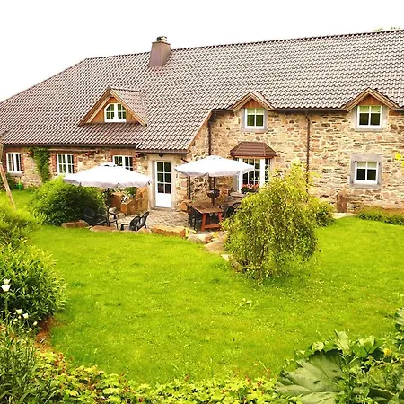 Quaint In With Private Garden